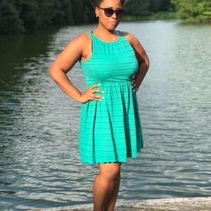 Meet your Posher, Danesha